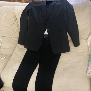 Black Banana Republic suit size 2 petite